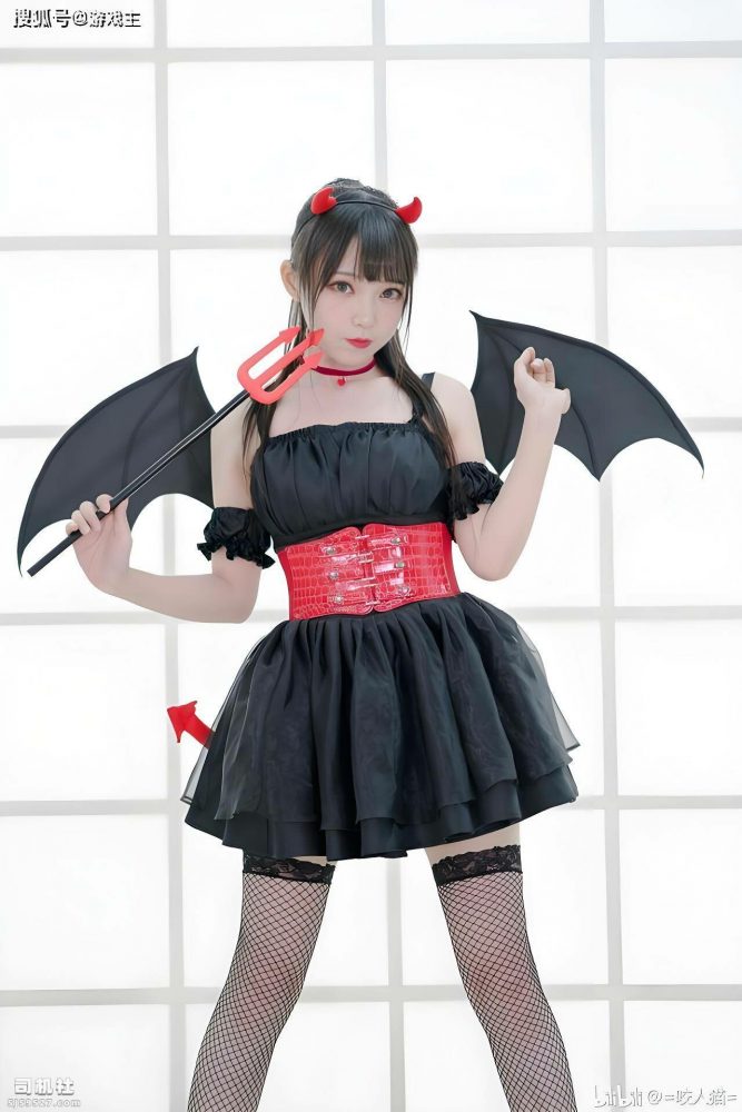 图片[2]-ai一键去衣 咬人猫 原图ai去衣系列 网红脱衣裸照-qucrm