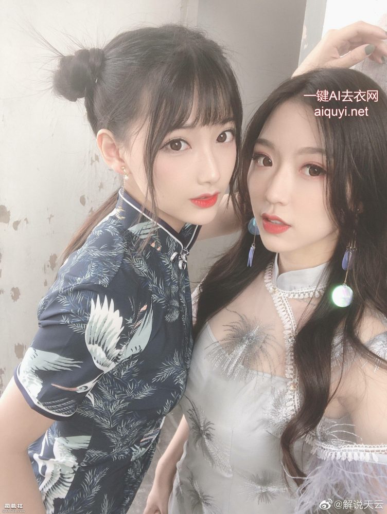 图片[2]-ai一键去衣，原图ai去衣系列，网红美女脱衣裸照-qucrm